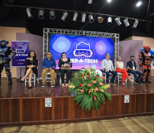 Tecnologia a serviço da educação pública de qualidade, inclusiva e digital