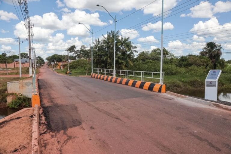 Três pontes em concreto melhoram a segurança viária em Mãe do Rio