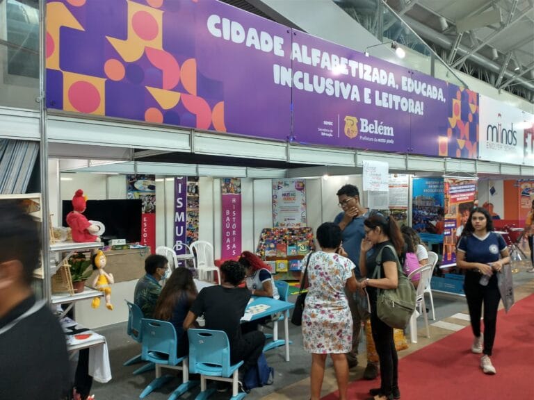 Prefeitura de Belém anuncia bônus livro para uso de servidores da educação na 26ª Feira Pan-Amazônica do Livro