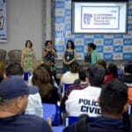 Equipe que irá trabalhar na Casa da Mulher Brasileira de Ananindeua passa por treinamento