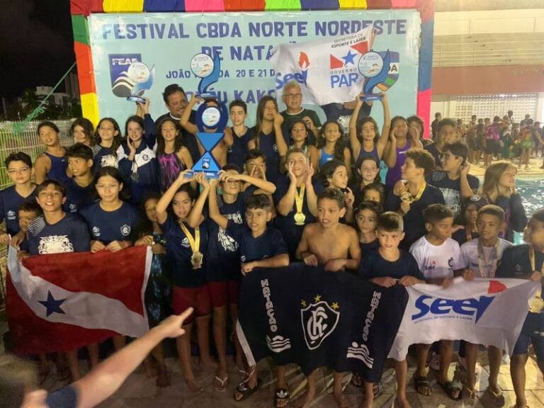 Atletas da natação apoiados pelo Estado são bicampeões em competição no Nordeste