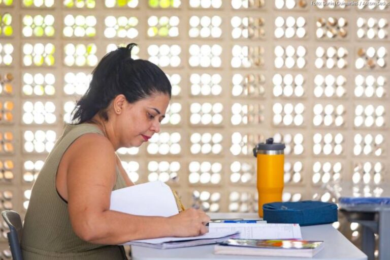 Seduc abre inscrições para participação de professores em intercâmbio nos EUA