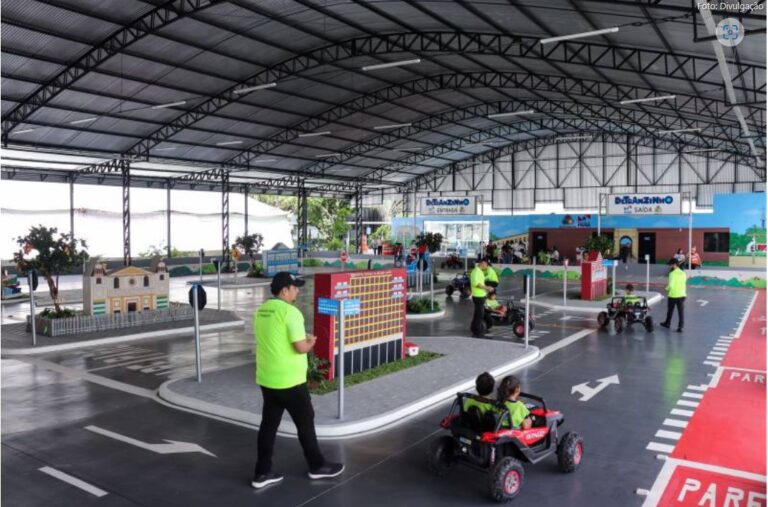 Detranzinho: Formando Cidadãos Conscientes no Trânsito em Belém