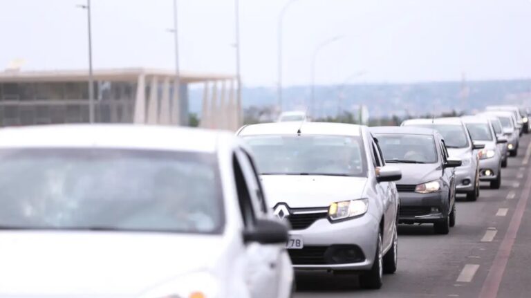 STF busca veredito sobre CLT entre Uber e motoristas