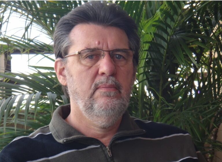 Ativando a Resistência das Plantas a Pragas