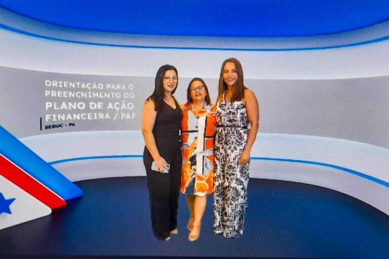 Seduc dá formação a diretores e conselhos escolares sobre Programa Dinheiro na Escola