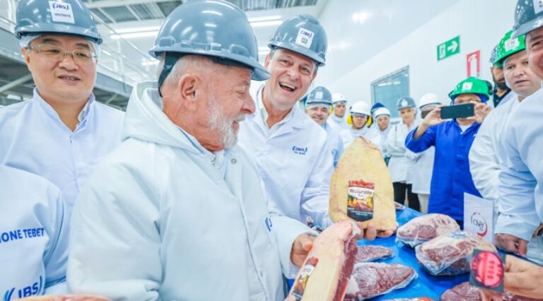 Governo Federal Celebra Expansão do Comércio Exterior Brasileiro