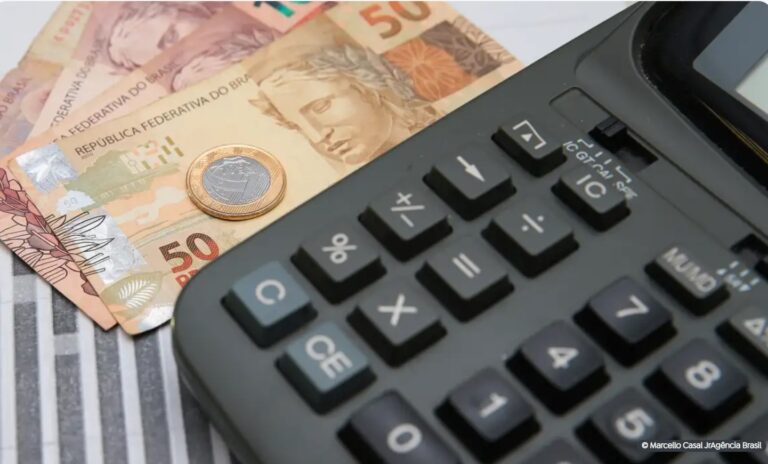 Prévia do PIB: Atividade Econômica Aumenta 0,4% em Fevereiro