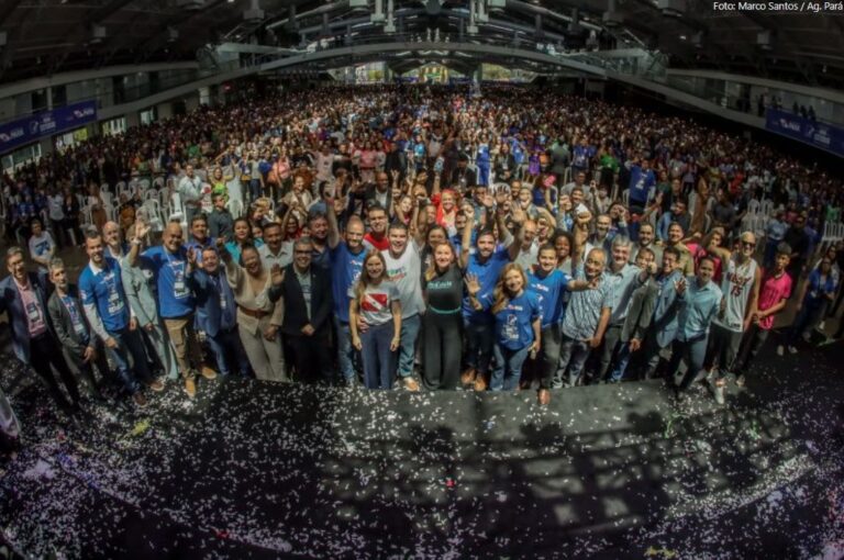 Governo do Pará premia estudantes da rede estadual com R$10 mil