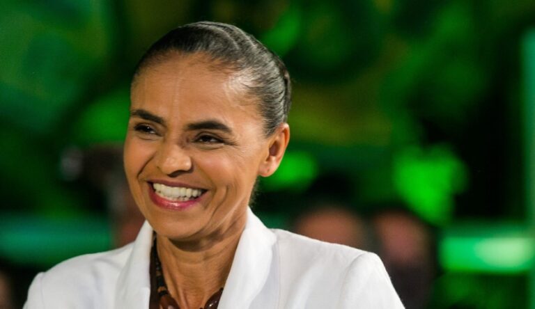 Ministra Marina Silva apresenta novas medidas ambientais em programa de rádio