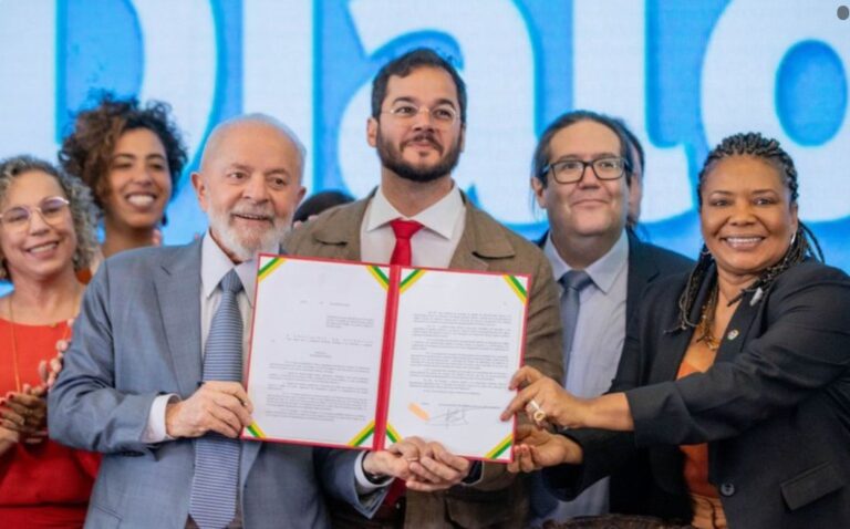 Presidente Lula Sanciona Marco Regulatório do Fomento à Cultura