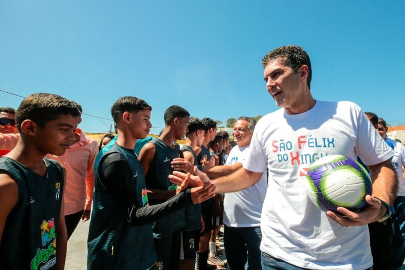 Estado fortalece a cultura, esporte e lazer com entrega de Praça e Quadra do Triângulo, em São Félix do Xingu