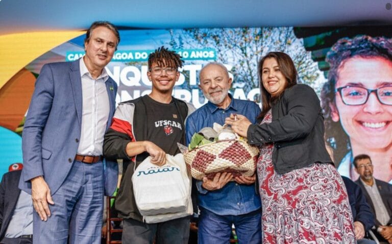 “Minha Obsessão é Garantir o Direito ao Estudo para Todos”, Afirma Lula