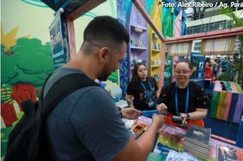 Seduc Assegura ‘CredLivro’ para Servidores na Feira Pan-Amazônica do Livro