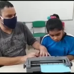 Novo Livro Destaca Desafios e Avanços da Educação Inclusiva em Belém Livro “Escrevivências e Sentidos da Inclusão – Diálogos da Pluriversidade na Educação na Amazônia” compartilha experiências, desafios e avanços e o conhecimento vivido no AEE realizado pelos profissionais do Crie