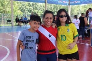 Rose Amorim e filhos: momento único de aprendizagem