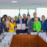 Lula sanciona lei que garante custeio de deslocamento para agentes de saúde