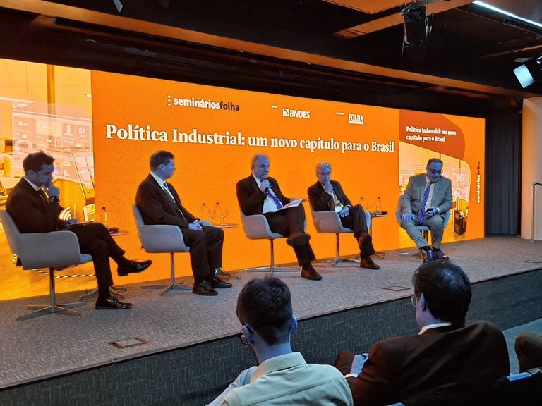 BNDES bate recorde de aprovações para a inovação com R$ 11,1 bilhões