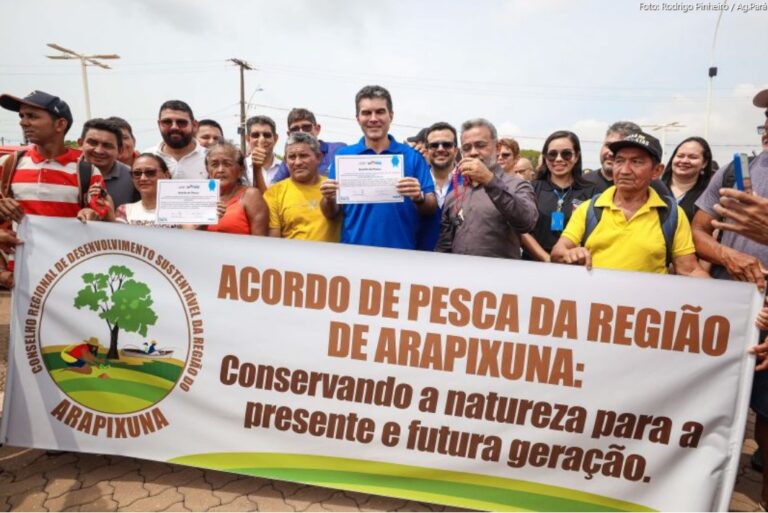 Governo do Pará fortalece ordenamento pesqueiro com entrega de embarcações e equipamentos