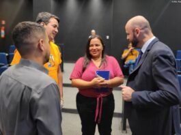 Seduc debate ações para elevar a qualidade do ensino público paraense com prefeitos e secretários municipais de educação