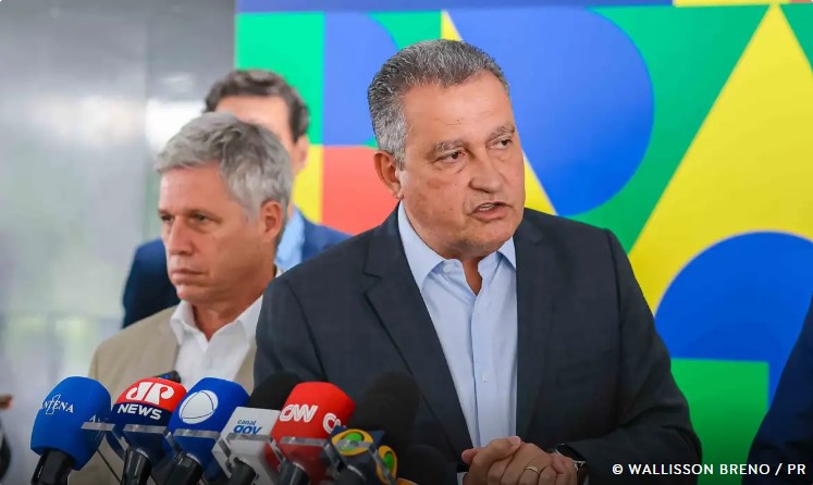 Governo avalia reduzir tarifa de importação para baratear alimentos