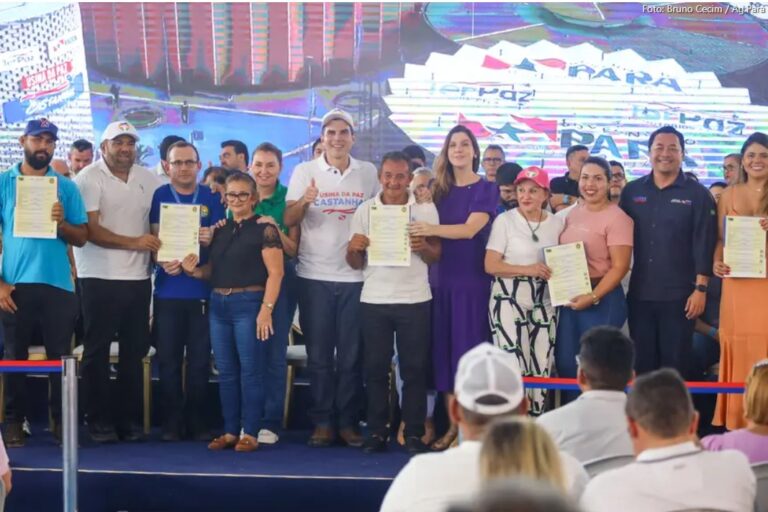 Governo do Pará entrega de Títulos de Terra em Castanhal após abertura de Usina da Paz