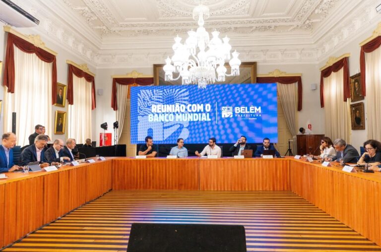 Em reunião com Banco Mundial, prefeitura prioriza investimentos na periferia pós-COP 30