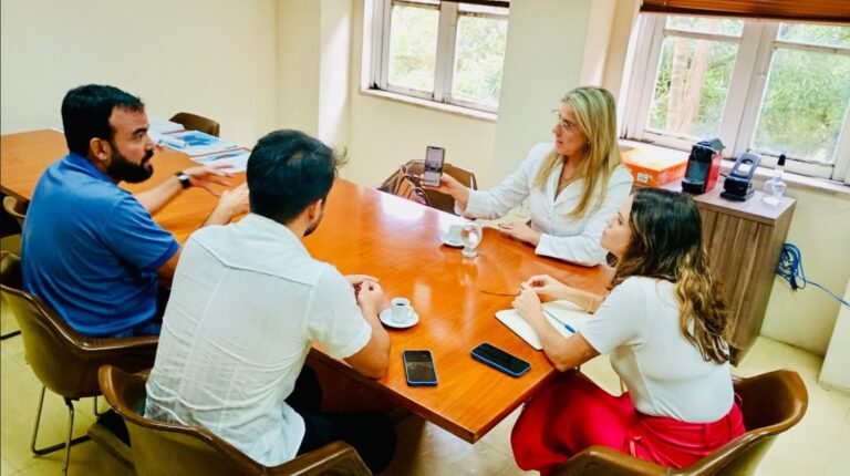 Parceria entre Prefeitura e Governo do Estado vai garantir urbanização e abastecimento de água em Outeiro