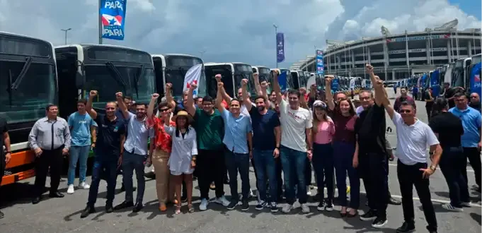Renovação histórica: prefeito Igor entrega 300 novos ônibus em Belém