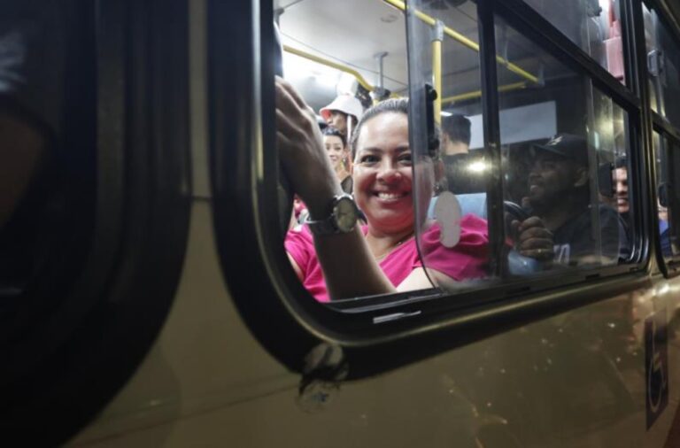 Prefeito Igor Normando anuncia ônibus de graça aos domingos e feriados