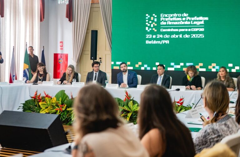 Prefeitos da Amazônia Legal debater clima e COP-30 em Belém