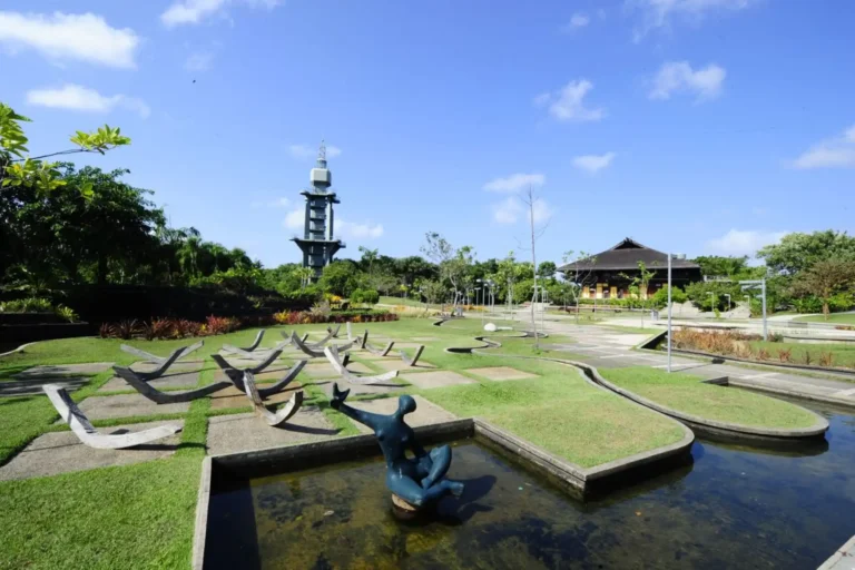 Oficina gratuita de borboletas encanta crianças no Mangal das Garças neste domingo