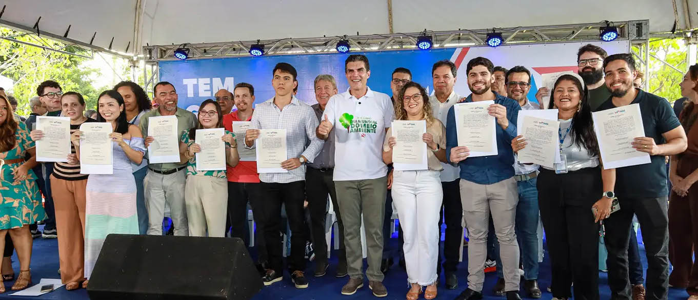 A programação foi extensa e contemplou a nomeação de novos servidores aprovados no concurso público para a Semas, a implantação do Plano de Cargo, Carreira e Remuneração (PCCR) de servidores ambientais Semas e Ideflor-Bio