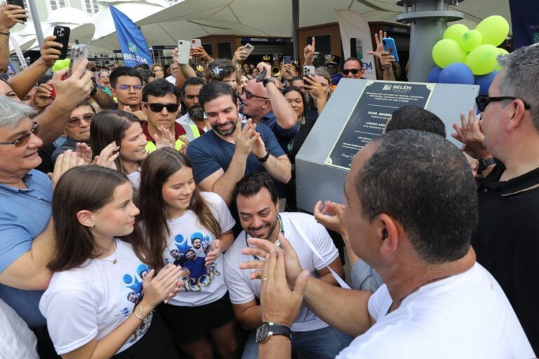 Prefeitura entrega mais de 350 novos boxes no Ver-o-Peso