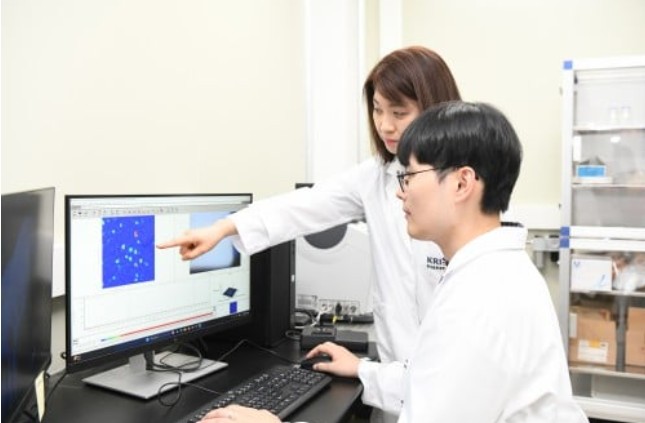 Uma Nova Era na Detecção de Alzheimer: Plataforma de Diagnóstico Ultrassensível do KRISS