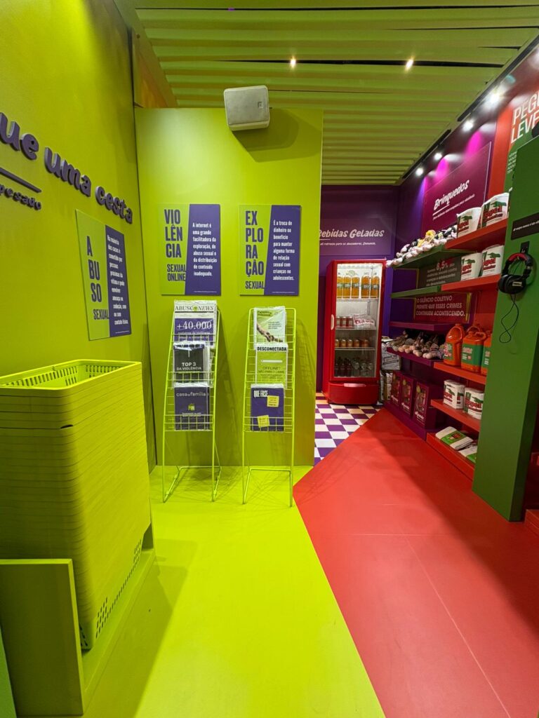 Durante a COP30, loja transformada em instrumento de proteção infantil