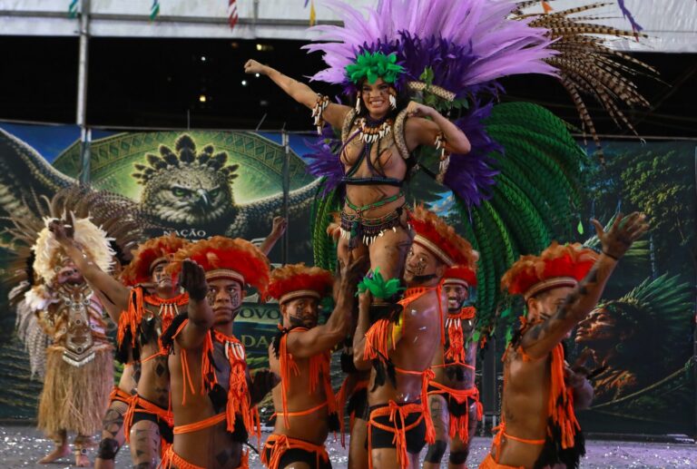 Festival de Toadas traz força cultural histórica ao Arraial de Belém.
