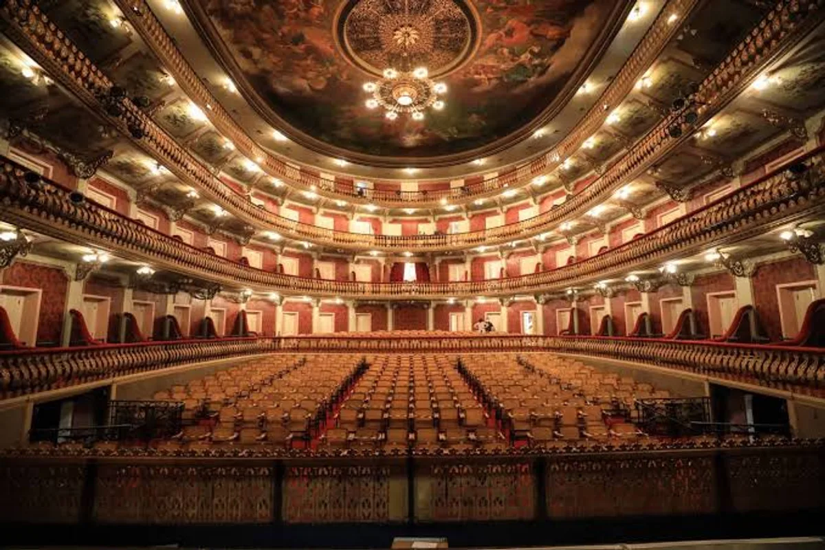 Estudantes da rede pública encerram temporada de arte e cidadania com espetáculo gratuito no Theatro da Paz Estudantes da rede pública encerram temporada de arte e cidadania com espetáculo gratuito no Theatro da Paz