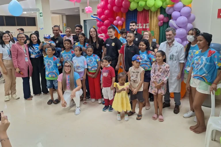 Passeio em viaturas e brincadeiras levam alegria a crianças em tratamento oncológico em Santarém