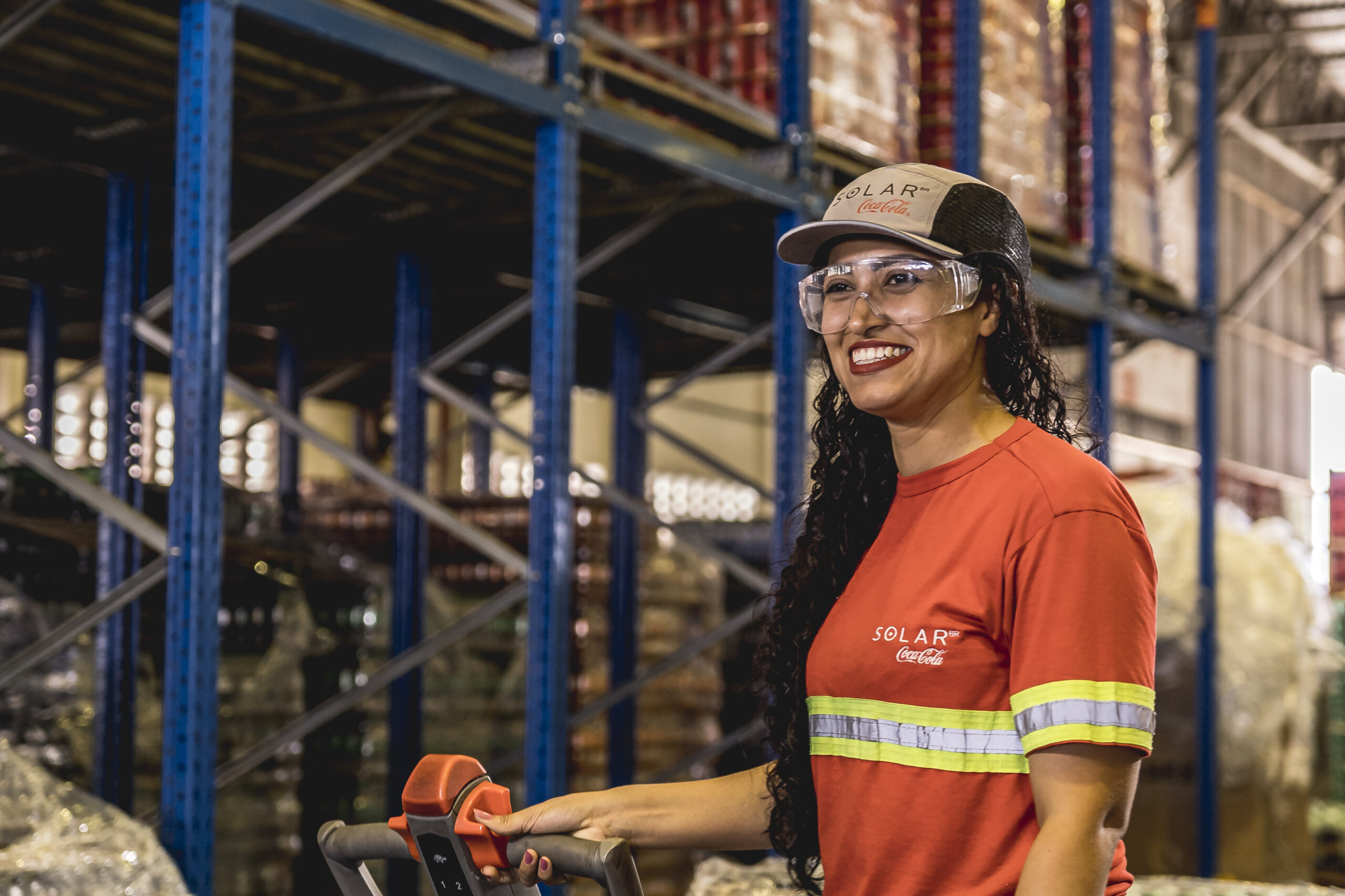 Solar Coca-Cola abre 117 vagas no Pará para alta temporada, com 29 contratos temporários Solar Coca-Cola abre 117 vagas no Pará para alta temporada, com 29 contratos temporários