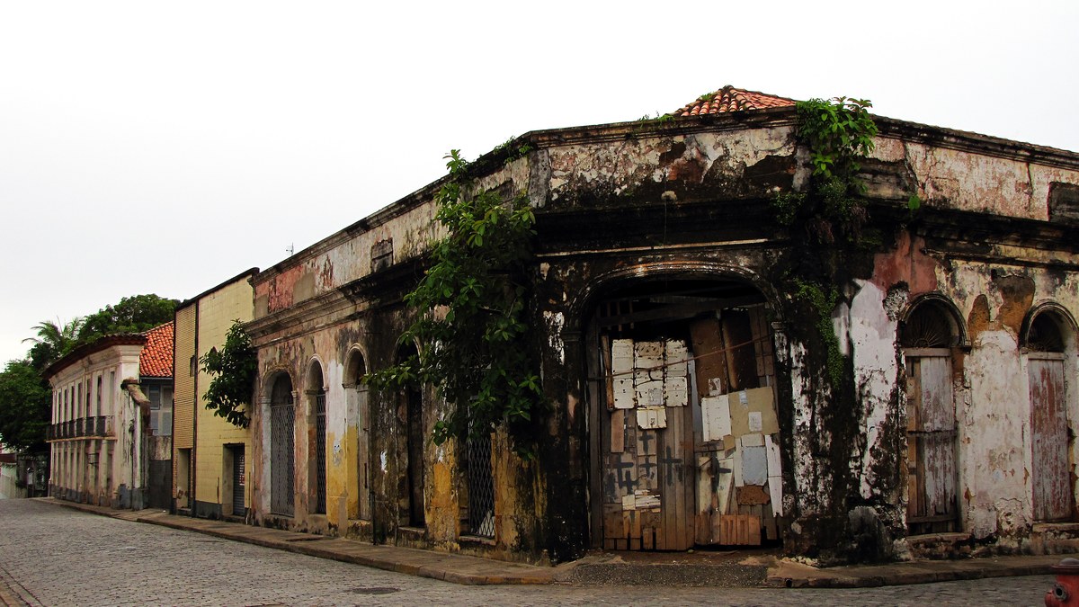 Imóvel abandonado: quando a prefeitura pode tomar e o que acontece com a herança sem herdeiros Imóvel abandonado: quando a prefeitura pode tomar e o que acontece com a herança sem herdeiros