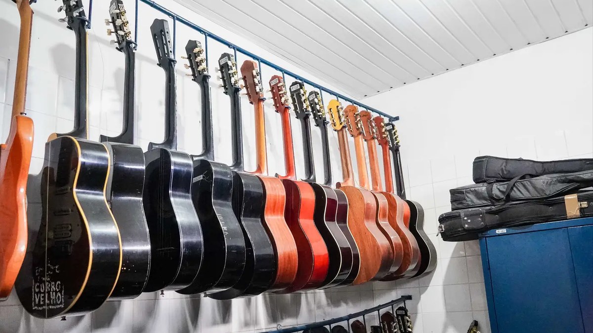 Oficinas de música de graça no Curro Velho: bateria, violão e canto a partir de 12 anos; como se inscrever Oficinas de música de graça no Curro Velho: bateria, violão e canto a partir de 12 anos; como se inscrever